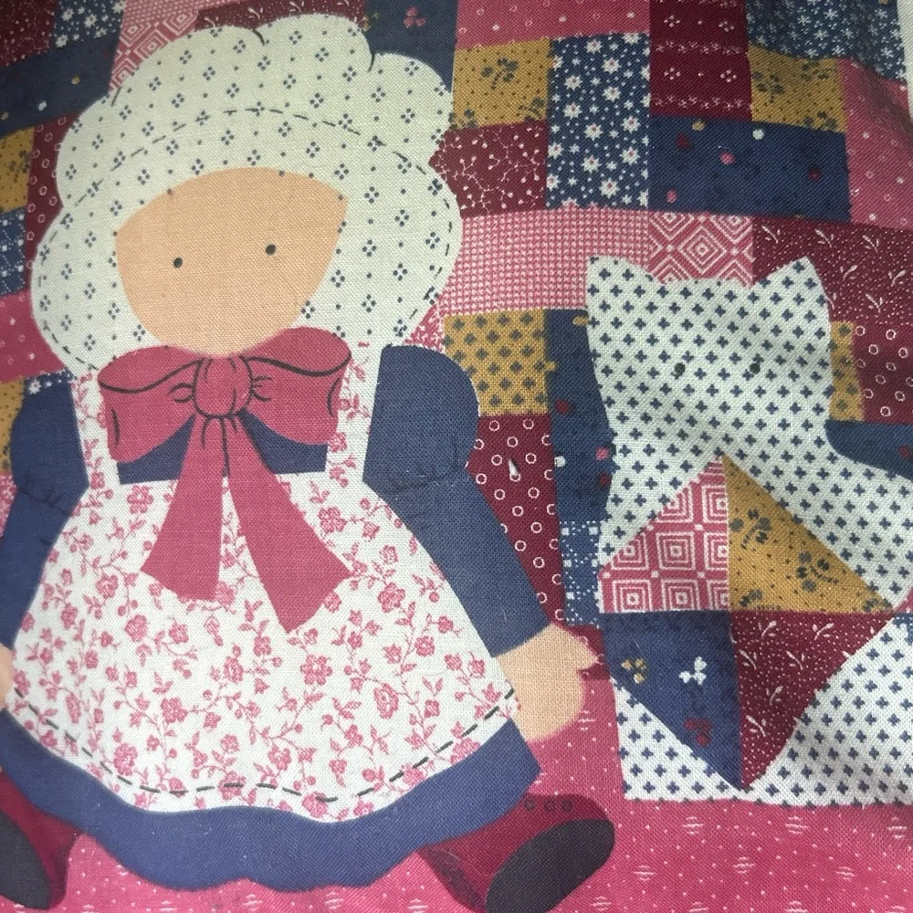 Country Patchwork Granny and‎ Cat Decorative Throw Pillow - Navy, Pink, Cream